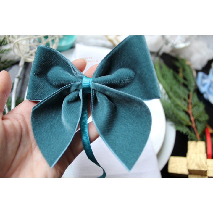 French velvet bow